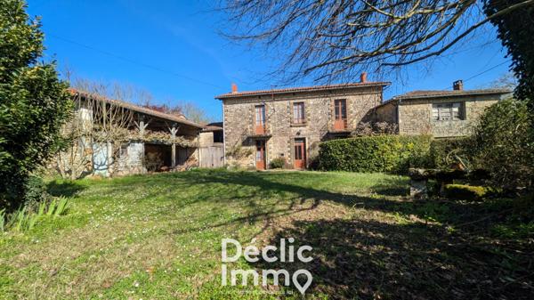 Vente maison de village Les adjots, 146m² 4 pièces 159 000€ Charente