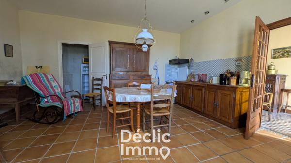 Vente maison de village Les adjots, 146m² 4 pièces 159 000€ Charente