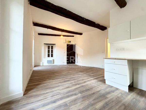 APPARTEMENT DE VILLAGE DE TYPE 2 PIÈCES