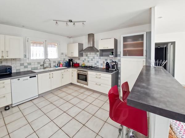 Maison Pessac 5 pièce(s) 3 chambres