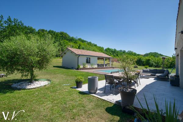Belle contemporaine aux abords de Carbonne