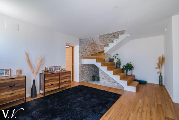 Belle contemporaine aux abords de Carbonne