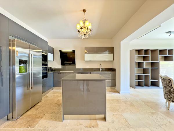 Appartement à vendre à Saint-Rémy-de-Provence (13210) - Bouches-du-Rhône