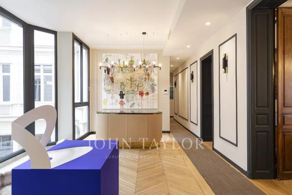 Très bel appartement proche Triangle d'Or
