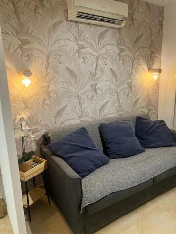 Appartement  1 pièce(s) 16.49 m2 Carry le Rouet