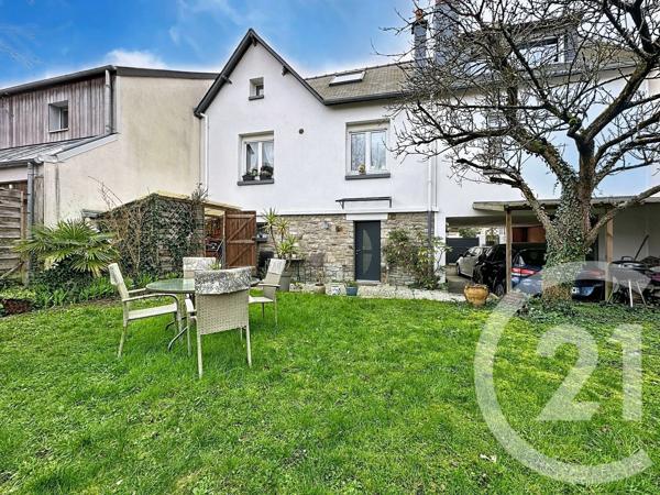 Maison à vendre  5 pièces - 135 m 2   CHANTEPIE  - 35