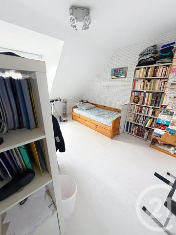 Maison à vendre  5 pièces - 135 m 2   CHANTEPIE  - 35
