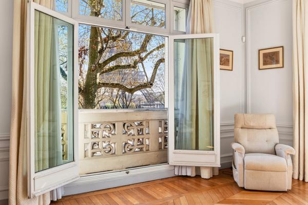 Superbe appartement face à la Seine et à la Tour Eiffel - Trocadéro