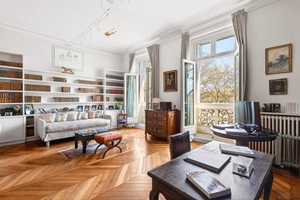 Superbe appartement face à la Seine et à la Tour Eiffel - Trocadéro