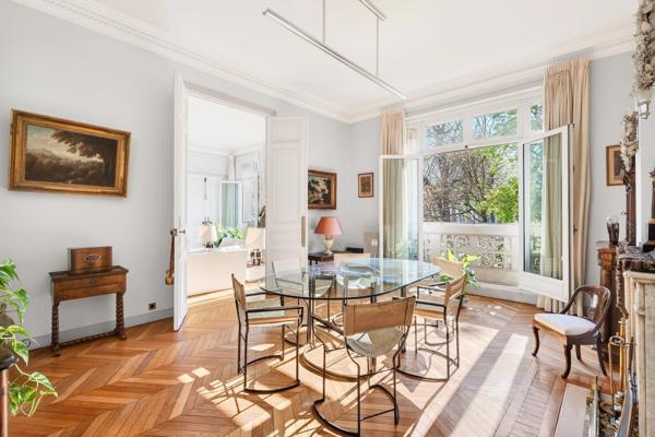 Superbe appartement face à la Seine et à la Tour Eiffel - Trocadéro
