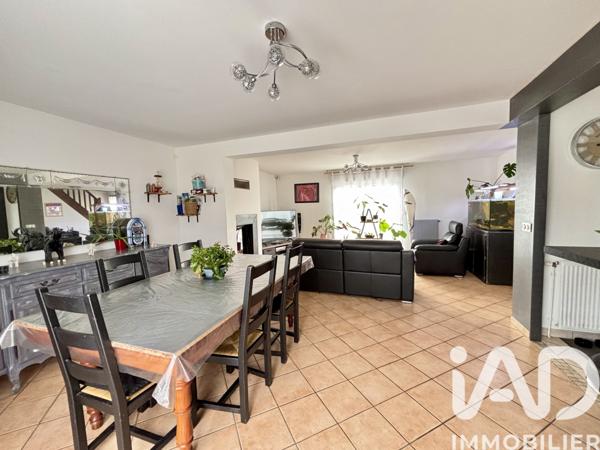 Maison à vendre 6 pièces 142 m² Mareuil-lès-Meaux
