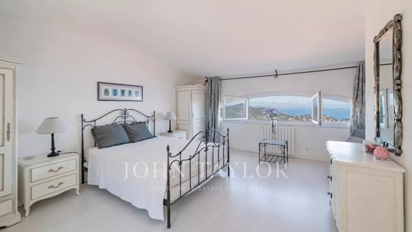 Villa provençale avec vue mer panoramique
