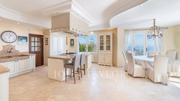Villa provençale avec vue mer panoramique