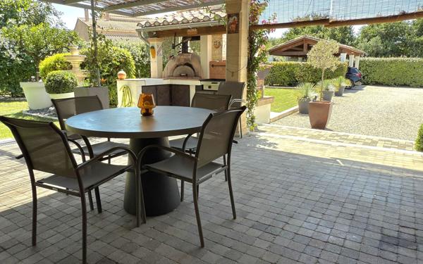 Maison à vendre    6 pièces •  Beauvoisin