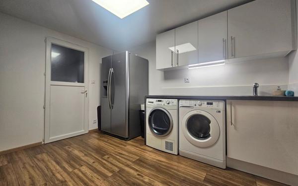 Maison à vendre    6 pièces •  Beauvoisin