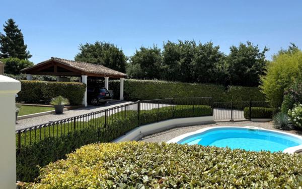 Maison à vendre    6 pièces •  Beauvoisin