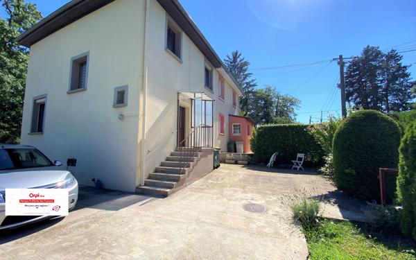 Maison à vendre    4 pièces •  Hayange