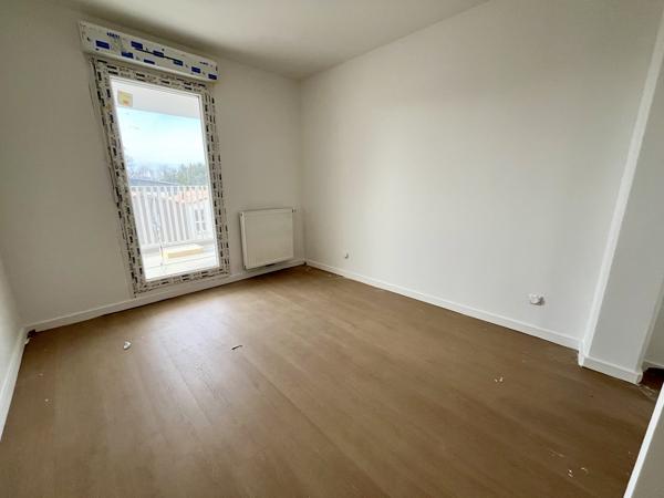 Appartement T5 - Grande Terrasse et 2 Parkings - Tram - Coeur du Bouscat