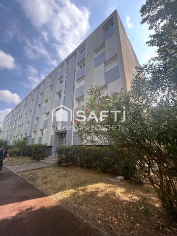 T4 avec balcon et parking