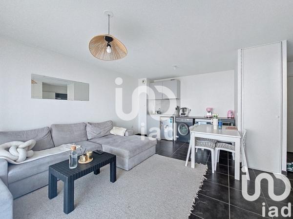 Appartement 2 pièces de 43 m² à Lormont (33310)