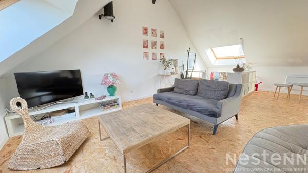 Appartement de charme avec poutres apparentes et 3 chambres en centre-ville - Rare sur le marché