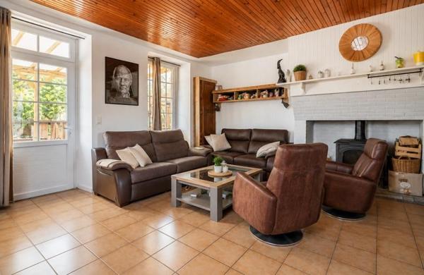 Maison 189 700 € Castets 3 p 105 m² DPE B