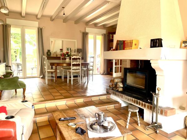 ENSEMBLE IMMOBILIER Centre THENEZAY