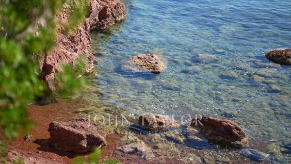 Exceptionnelle propriété pieds dans l'eau plein Sud