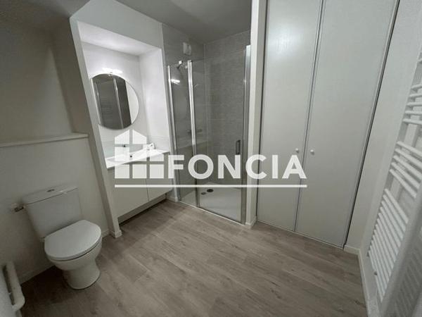 Location Appartement 2 pièces 45 m² - 19 QUAI CAMERE ET 38 AVENUE DE PARIS Vernon 27200