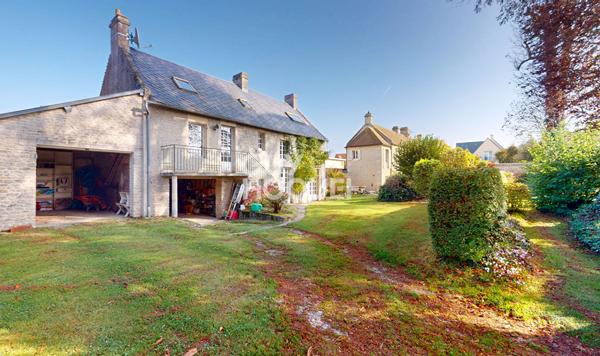 Propriété en pierre + Maison annexe - Terrain 2661m²