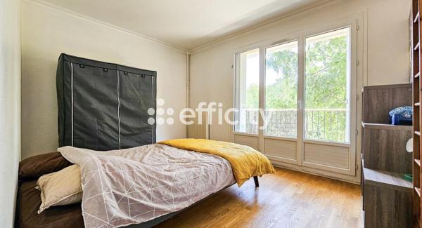 Appartement 4 pièces - 100 m² Bien prestige