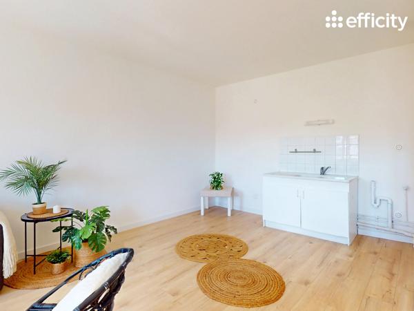 Appartement
         2 pièces
        - 39 m² Exclusivité 155 000 € *