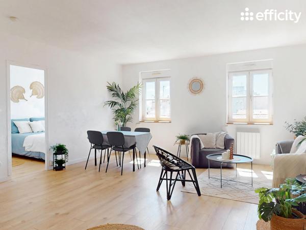 Appartement
         2 pièces
        - 39 m² Exclusivité 155 000 € *