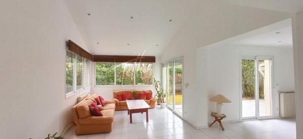 Maison traditionnelle Saint-Aubin-de-Médoc 204 m²