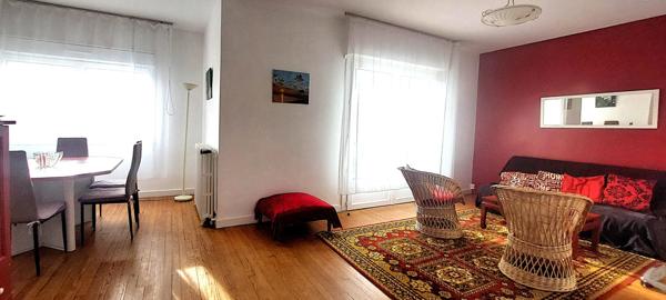 Maison  4 pièce(s)  3 chambre(s)  90 m²