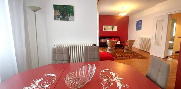 Maison  4 pièce(s)  3 chambre(s)  90 m²