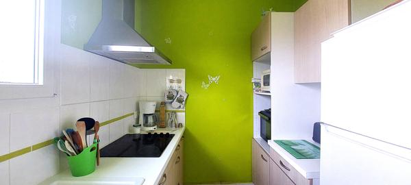 Maison  4 pièce(s)  3 chambre(s)  90 m²