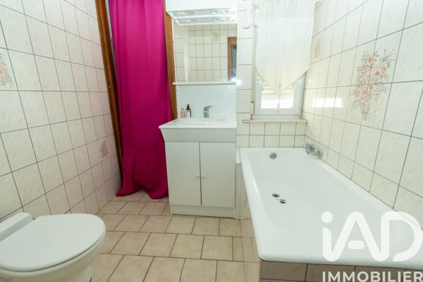 Maison à vendre 6 pièces 104 m² Mont-Saint-Martin