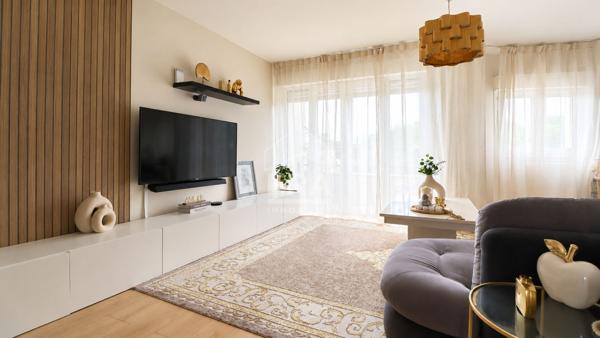 COUP DE COEUR - DUPLEX DERNIER ETAGE - VUE SUR LE STADE DE FRANCE