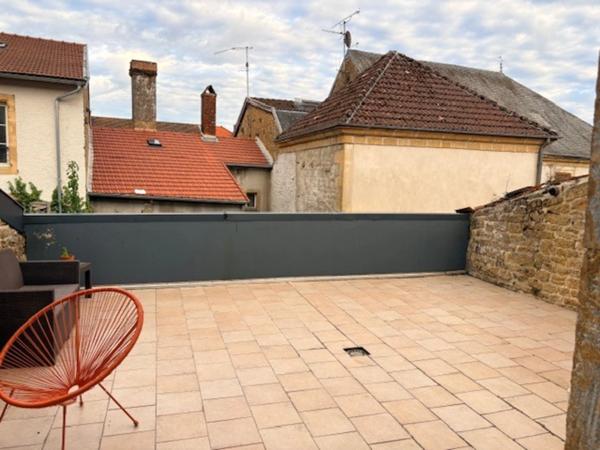 Maison à vendre à Montmédy – 93 m², 3 chambres, garage et terrasse plein sud – Proche Belgique et Luxembourg
