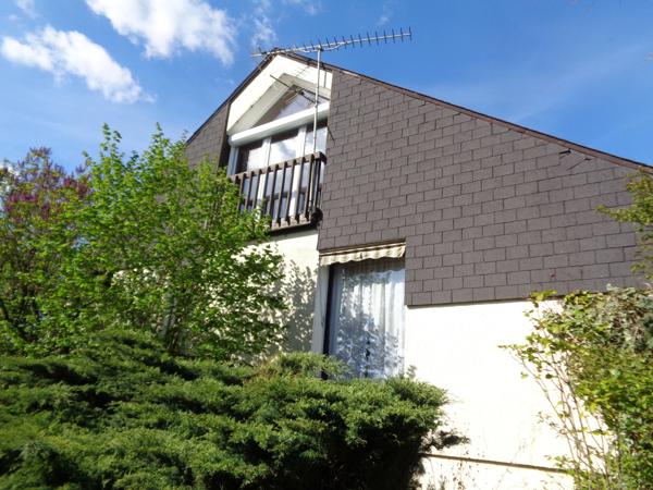 Dpt Yonne (89), à vendre maison 6 pièces de 118 m² - Terrain de 741,00 m² avec garage