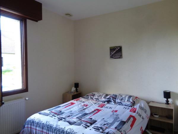 Dpt Yonne (89), à vendre maison 6 pièces de 118 m² - Terrain de 741,00 m² avec garage