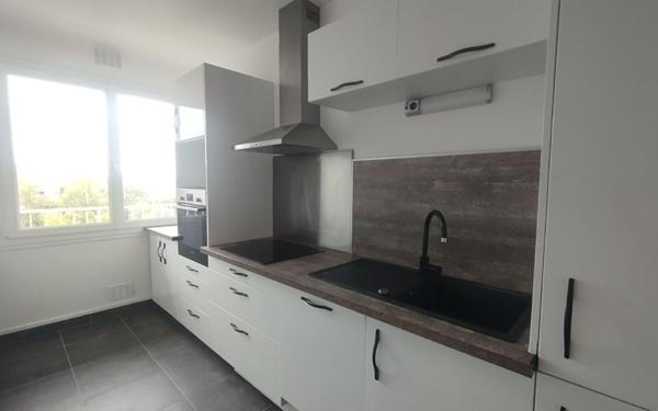 Appartement à louer    3 pièces •  Compiègne