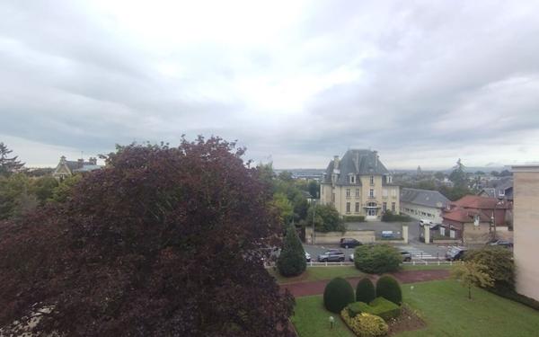 Appartement à louer    3 pièces •  Compiègne