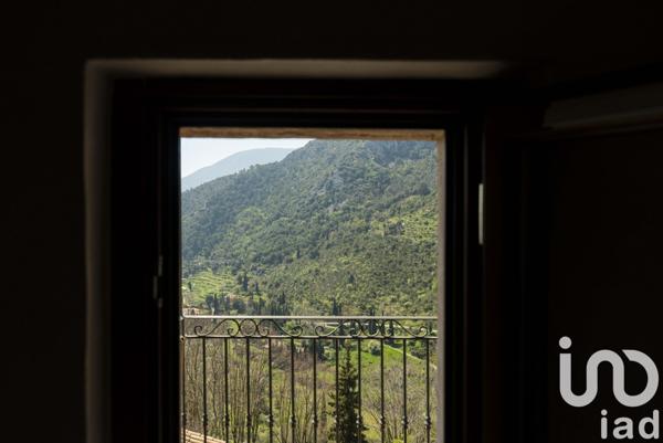 Appartement 2 pièces de 50 m² à Sainte-Agnès (06500)