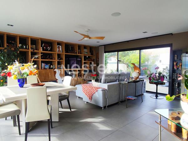 A VENDRE - CHATELAILLON-PLAGE - RARE - Maison 4 Chambres - Extérieur - Stationnement