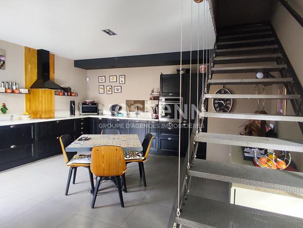 A VENDRE - CHATELAILLON-PLAGE - RARE - Maison 4 Chambres - Extérieur - Stationnement