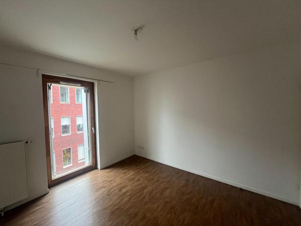 A LOUER : T2 à LILLE • Rue Winston Churchill - EURATECHNOLOGIES • 669 € CC • Réf. 00230-001