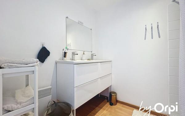 Maison à vendre    4 pièces •  Saint-Éloy-les-Mines