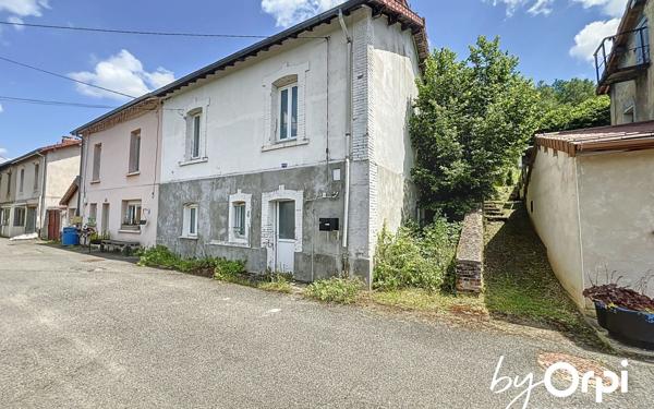 Maison à vendre    4 pièces •  Saint-Éloy-les-Mines